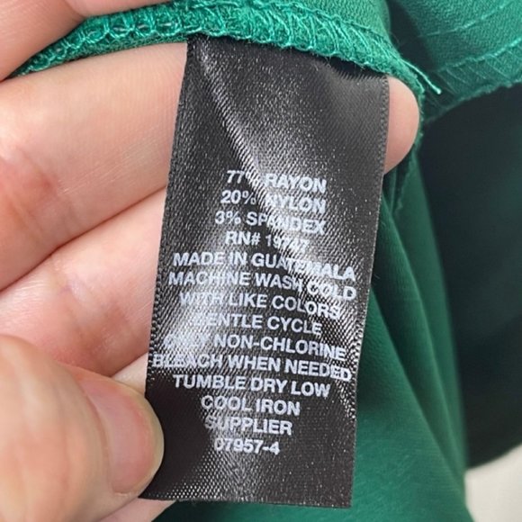 WORTHINGTON | Holiday Button Detail Green Pull On Skinny Ankle Pants | Size M - Picture 8 of 10